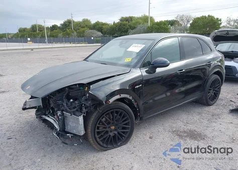 2021 Porsche Cayenne E-Hybrid z USA, uszkodzony, nr VIN WP1AE2AYXMDA24566